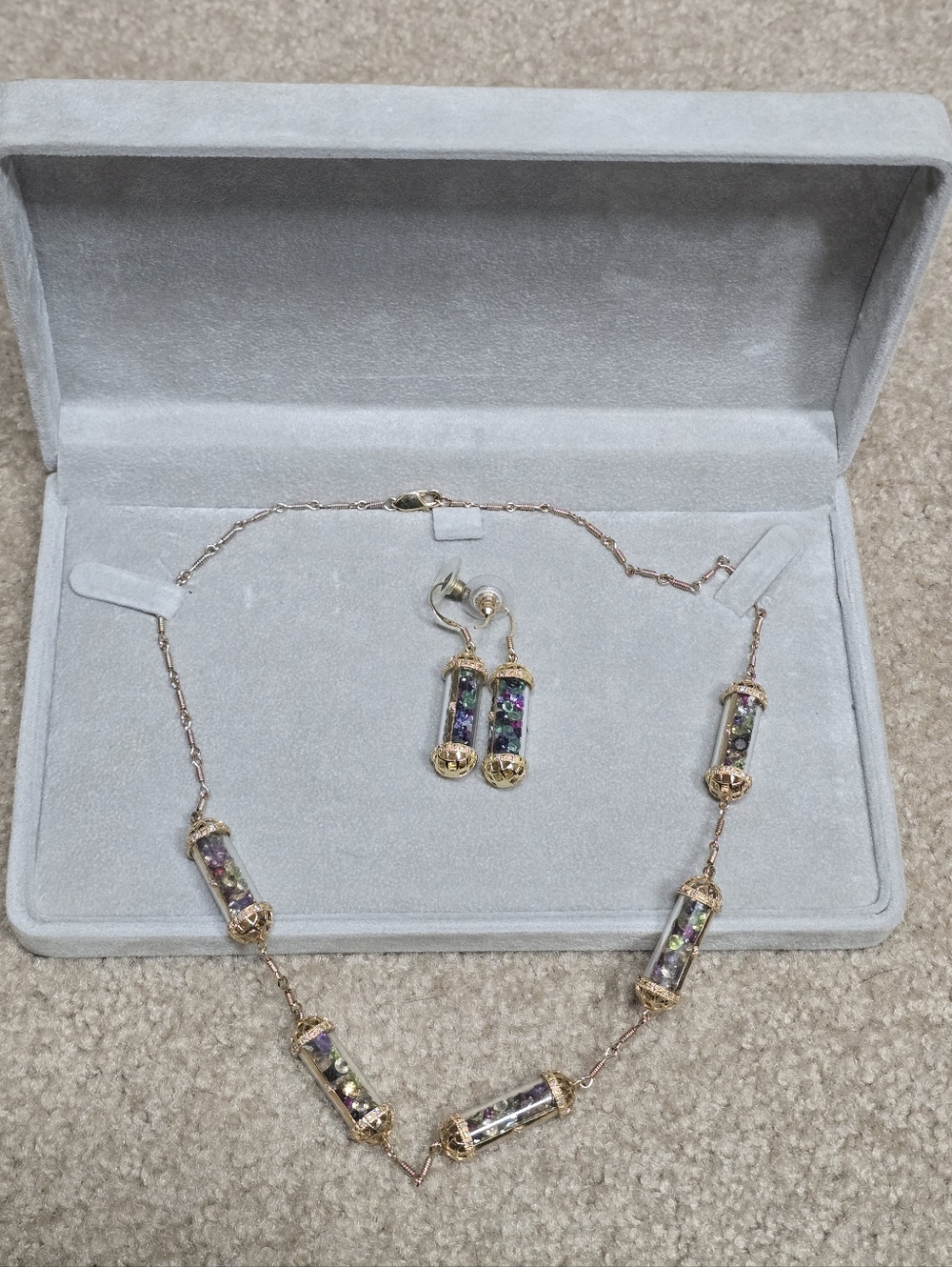 Necklace & Earrings Set